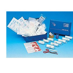 CASSETTA PRONTO SOCCORSO CARAVAN, PER L'AUTOMOBILE, IL CAMION E TUTTI GLI AUTOMEZZI. OBBLIGATORIA IN MOLTE NAZIONI EUROPEE CON C