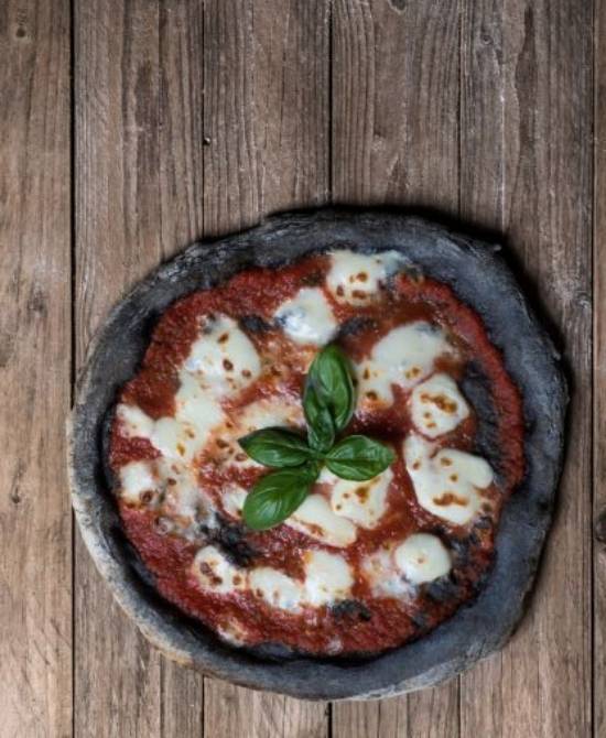 Immagine Carbone vegetale proprietà intestino, dose giornaliera