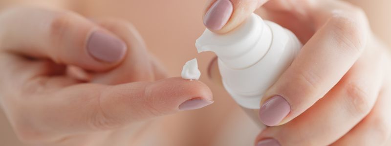 Immagine Risveglio della Primavera: Benessere della Pelle con i Prodotti Farmacia33