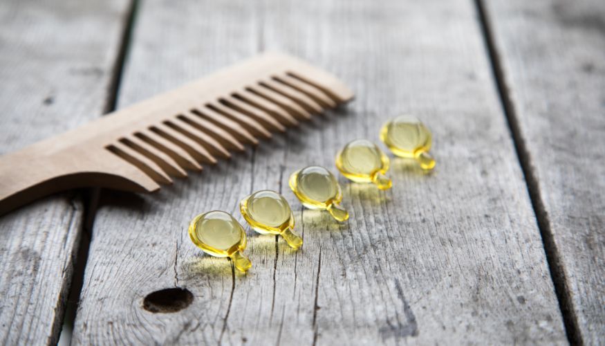 Vitamine per capelli che cadono e unghie fragili