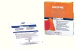 MEDICAZIONE NON ADERENTE ALLO IODIO-POVIDONE INADINE MISURA 9,5X9,5 10 PEZZI - FARMACIA33