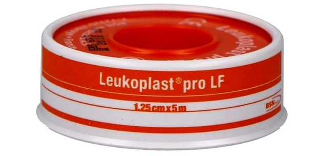 CEROTTO CHIRURGICO MEDICATO IN ROCCHETTO LEUKOPLAST PRO LF CON OSSIDO DI ZINCO 1,25X500 CM - FARMACIA33