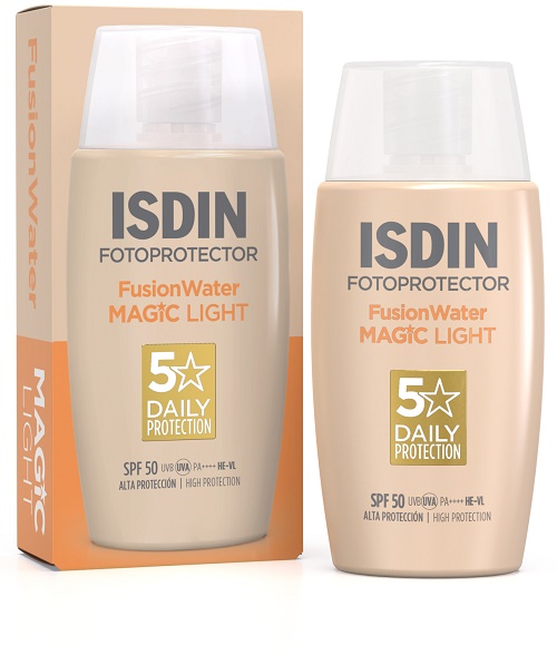 FUSION WATER MAGIC COLOR LIGHT SPF50 50 ML - FARMACIA33
