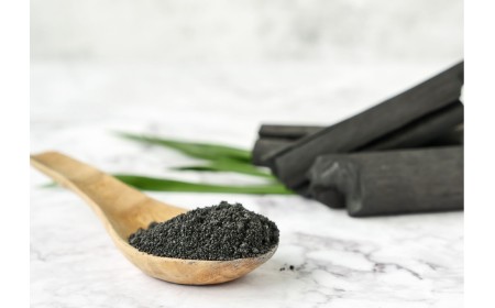 Carbone vegetale proprietà intestino, dose giornaliera